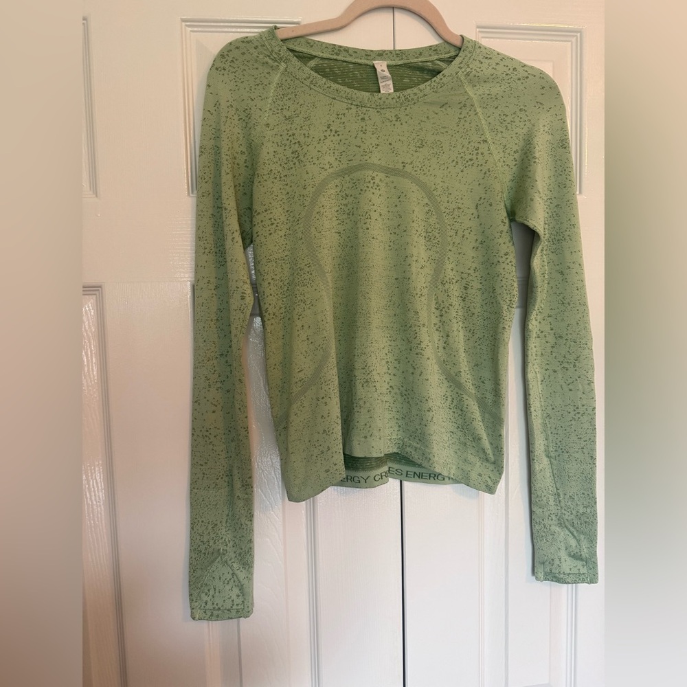 Lululemon Athletica Swiftly Tech Long Sleeve Shirt 2.0 Race Length